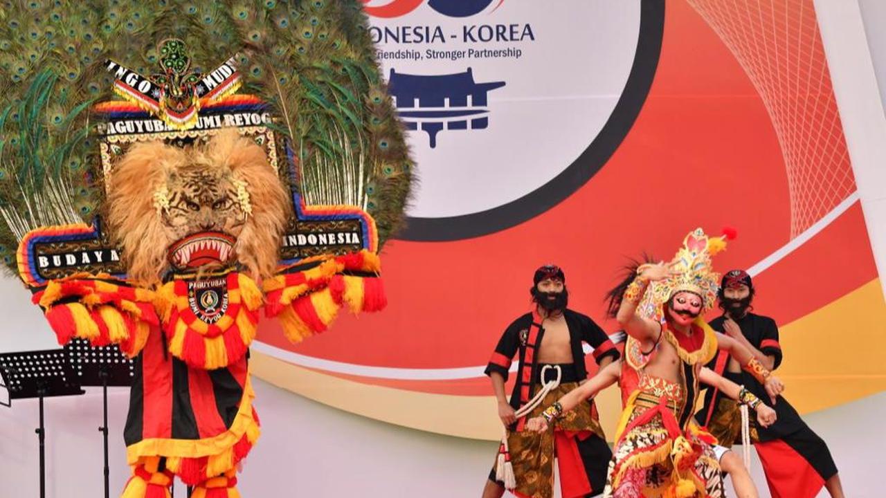 Dubes Sulis menyampaikan harapan Festival Indonesia 2023 senantiasa akan diingat oleh masyarakat Indonesia dan Korea