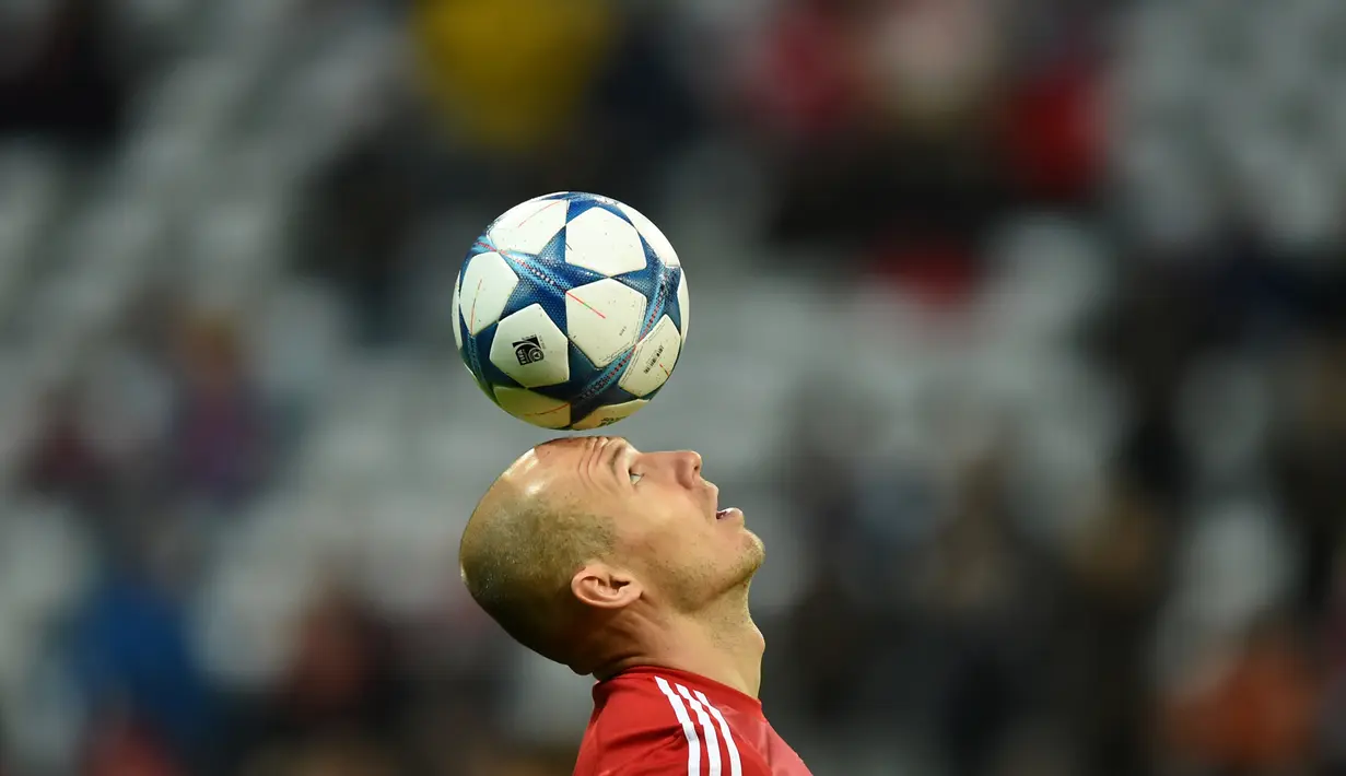 Arjen Robben terpilih sebagai pemain terbaik Bayern Munchen musim 2014-2015. (AFP Photo/Christof Stache)
