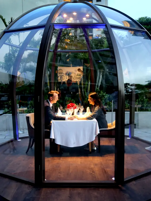 Valentine Fairmont Jakarta