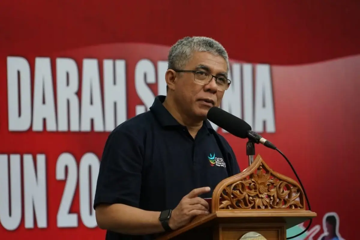 Sekjen Kemenkes, drg Oscar Primadi, membuka peringatan Hari Donor Darah Sedunia di Jakarta. (Foto: Dok Rokomyanmas Kemenkes)