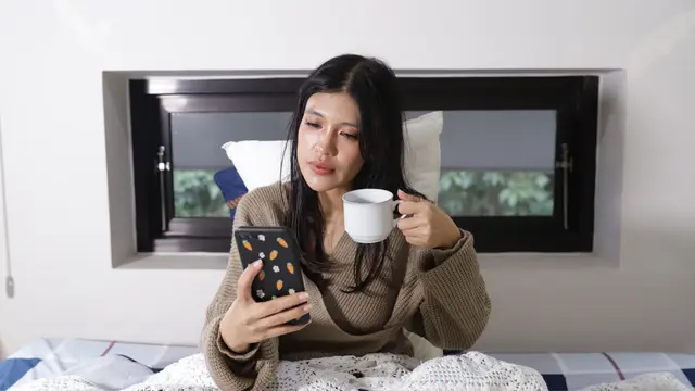 wanita desember cinta yang tidak berbalas