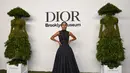 Dior mengundang sederet seleb untuk pembukaan pameran Designer of Dreams di Museum Brooklyn. Mereka memakai Dior Haute Couture dan Dior by Maria Grazia Chiur. (Foto: Dior)