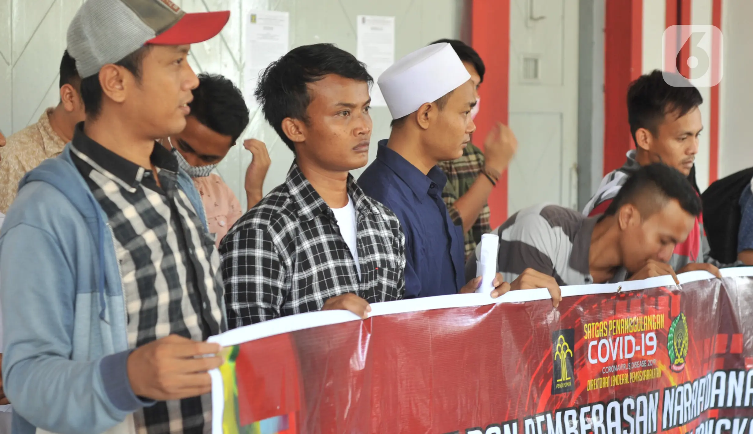 FOTO: Lapas Kedungpane Semarang Akan Bebaskan 270 Napi Terkait Virus ...