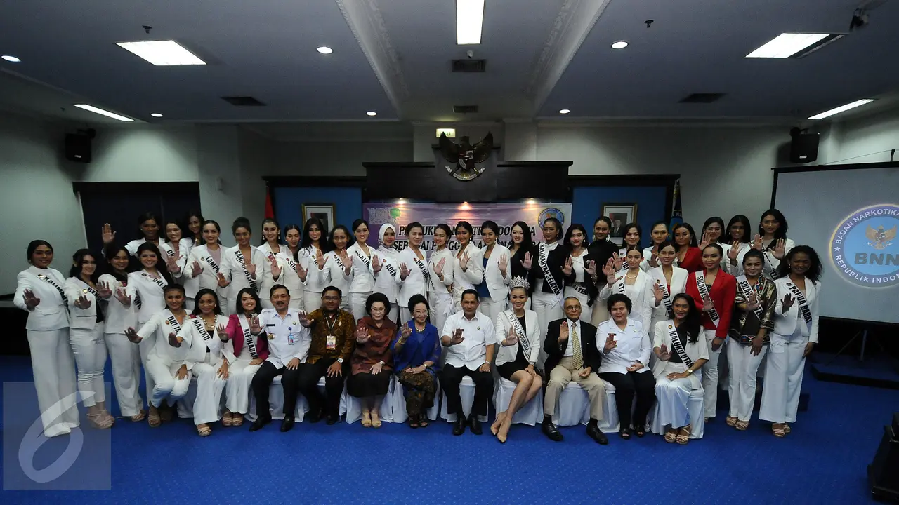 Finalis Puteri Indonesia 2017 saat menyambangi BNN