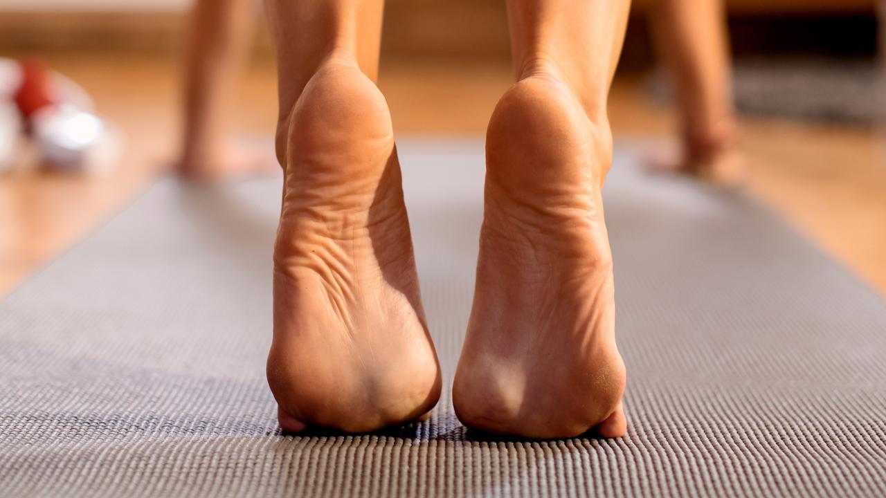 Solusi dalam Memperkuat Kaki Agar Kuat Berdiri Lama