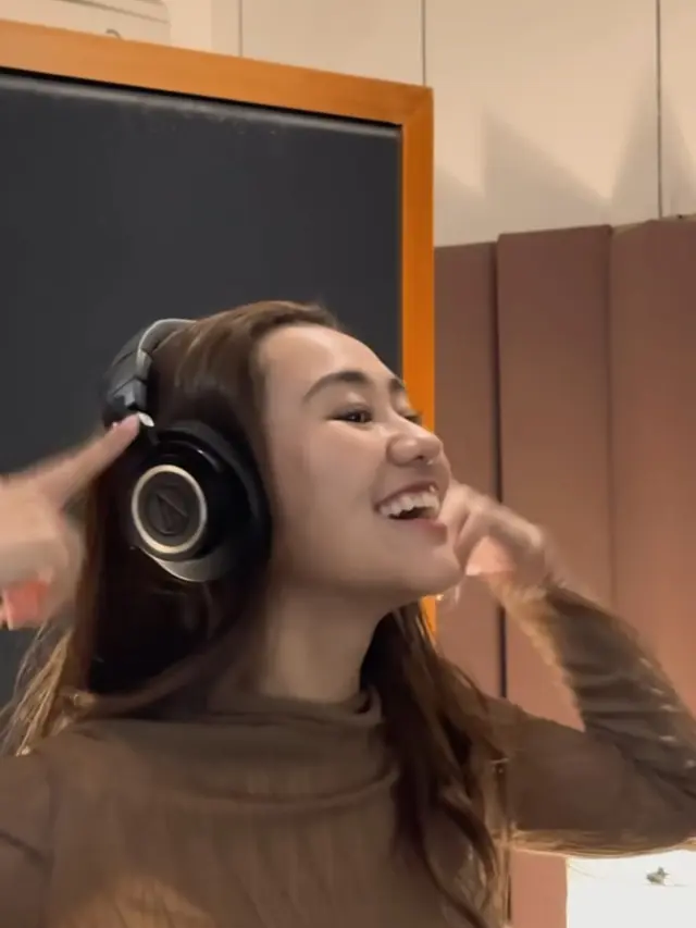 Aaliyah Massaid dan Thariq Buat Lagu