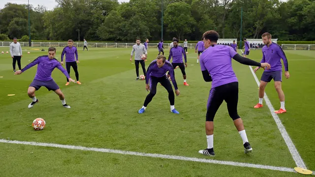 Persiapan Harry Kane Cs Jelang Laga Tottenham vs Liverpool