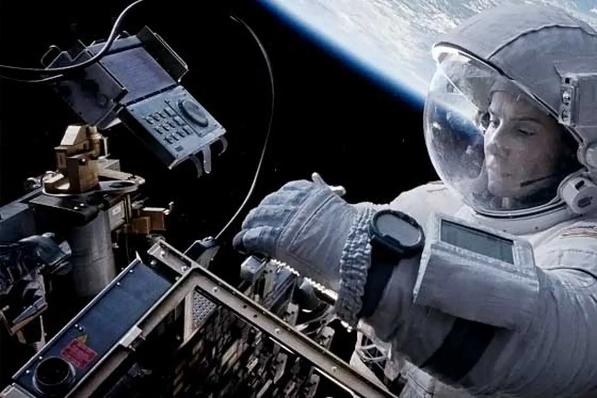 gravity-131023c.jpg