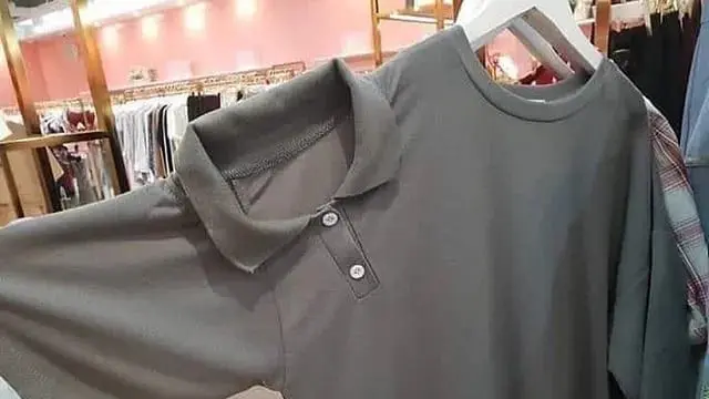 7 Desain Baju Ini Absurd Banget, Bikin Gagal Paham