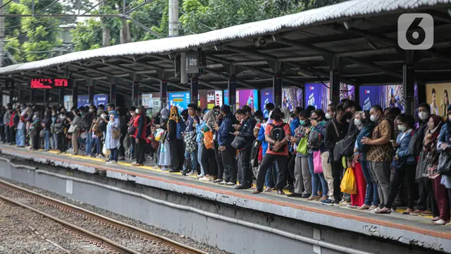 Usulan Perubahan Tarif Kereta Commuter Line Berdasarkan Kemampuan