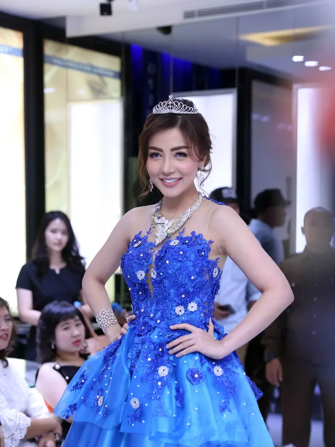 [Bintang] Bella Shofie