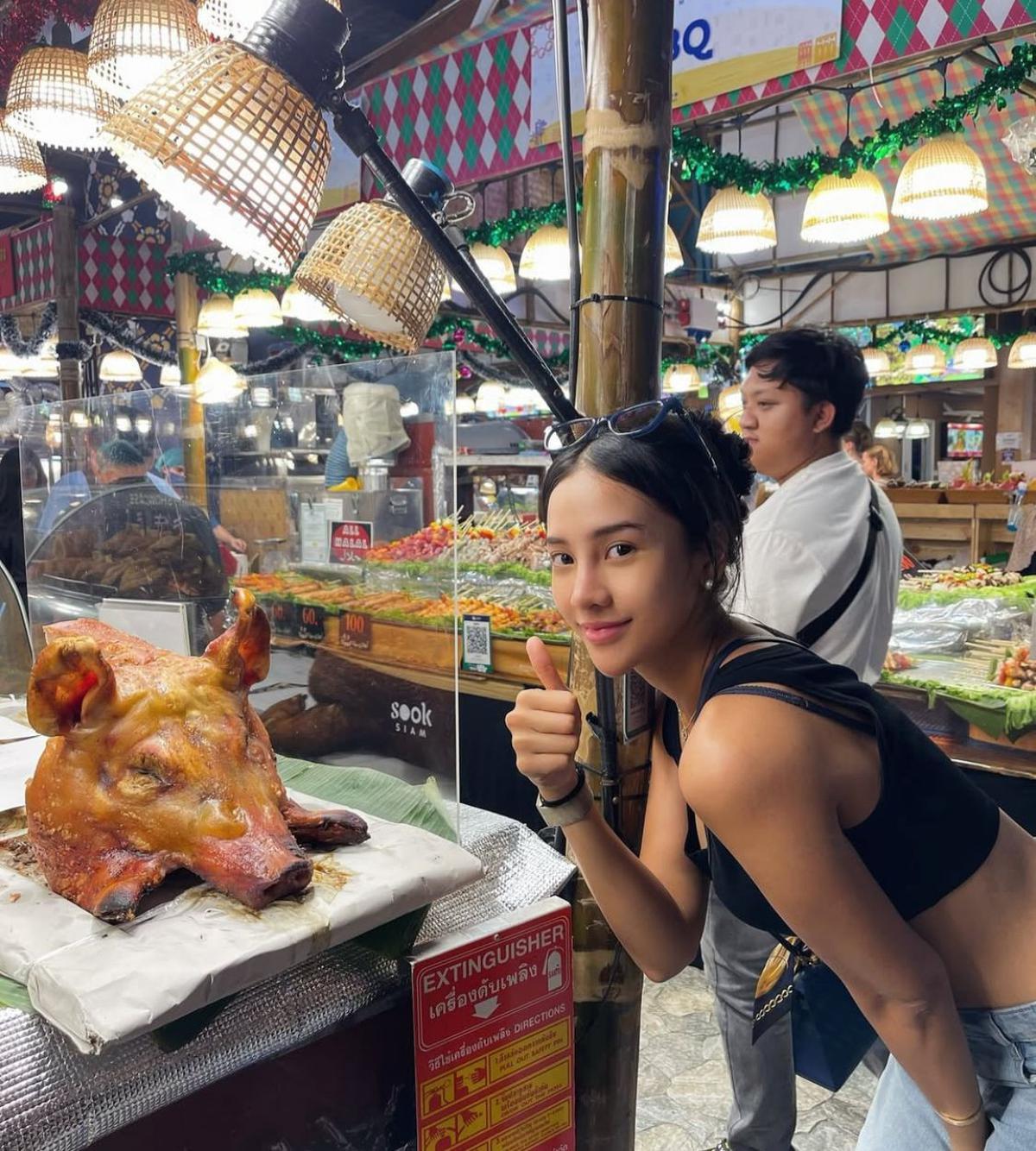 Potret Seru Anya Geraldine di Bangkok, Begini Gaya Outfit dan Momen Liburannya