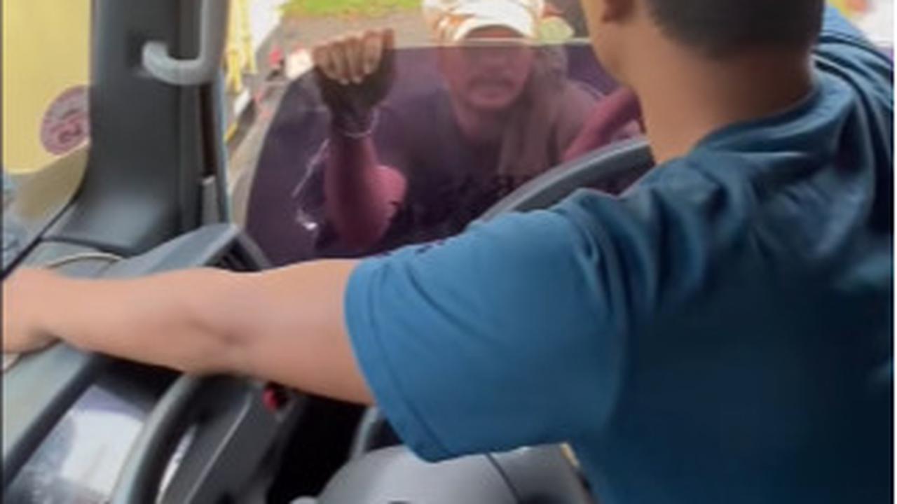 Aksi Pemalakan