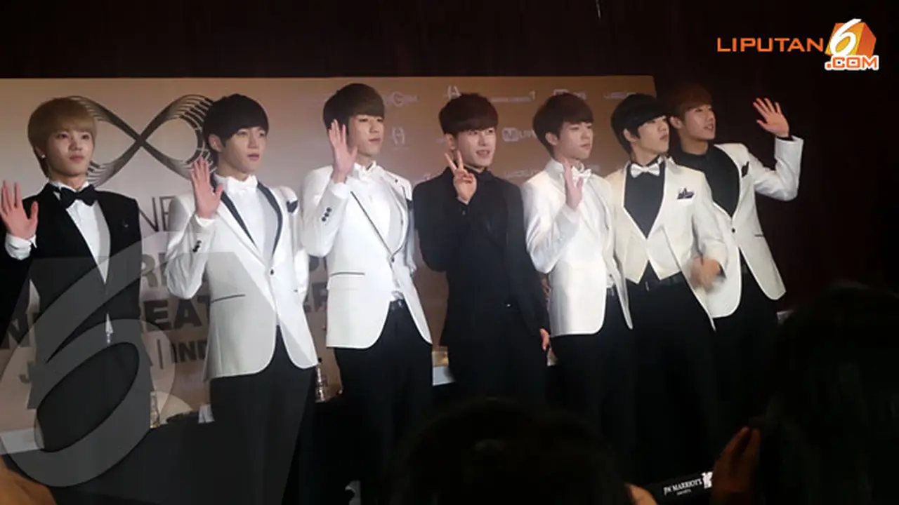 infinite-band-130830b.jpg