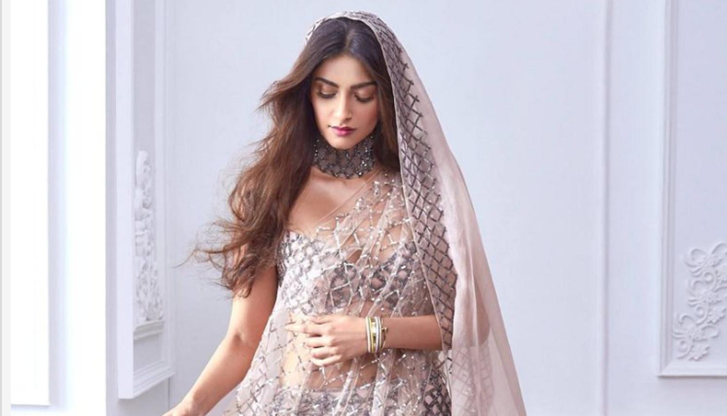 Sonam Kapoor (Pinterest)