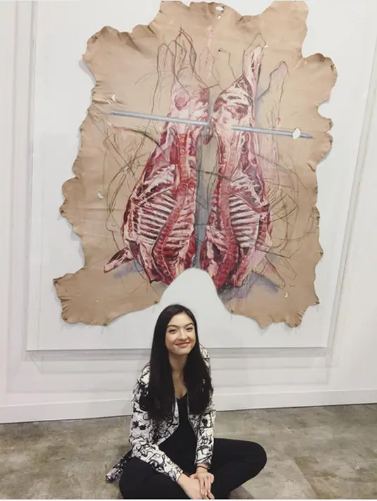 Raline Shah mulai dikenal sejak tahun 2008 saat mengikuti ajang pemilihan Puteri Indonesia ia dinobatkan sebagai Puteri Indonesia Favorit. Beberapa film telah dibintangi. Selain peran, ia juga dikenal sebagai penyanyi. (Instargam/ralineshah)