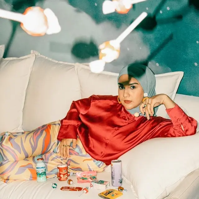 6 Potret Irish Bella Pamer Baby Bump di Kehamilan Kedua, Stylish Bak ABG