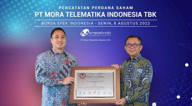 Pencatatan perdana saham PT Mora Telematika Indonesia Tbk (MORA) atau disebut Moratelindo, Senin (8/8/2022) (Foto: BEI)