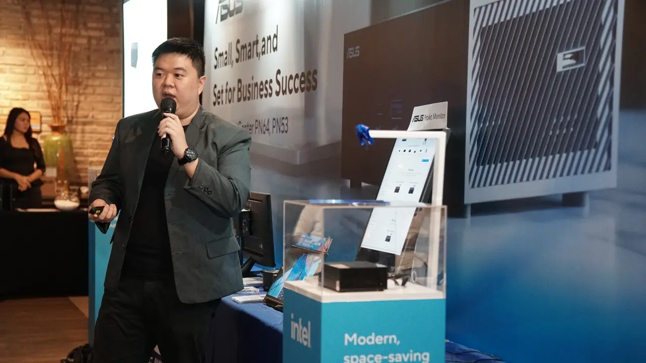 Garry Christian, Country Product Manager Mini PC Asus Indonesia (Asus)