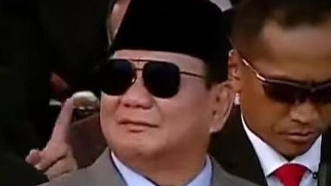 VIDEO: Mata Prabowo Berbinar-binar Lihat Ribuan Prajurit di HUT ke-78 TNI