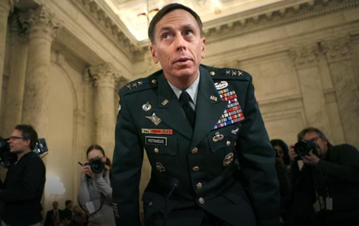 Jenderal AS David Petraeus