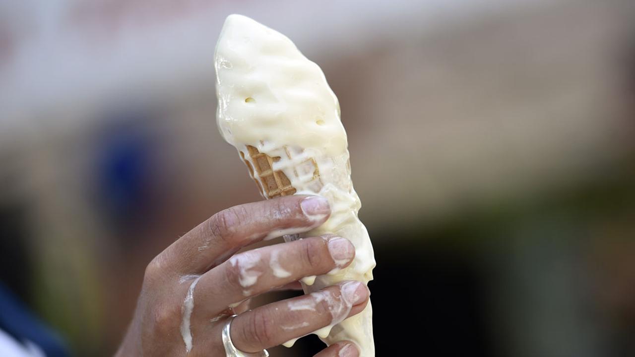 20150730-Bahaya, Jangan Makan 6 Makanan Ini Sebelum Tidur!-Es Krim