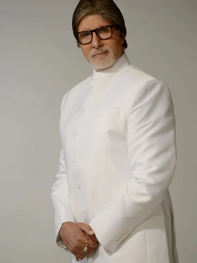 Amitabh Bachchan (Sumber: Instagram/ amitabhbachchan)