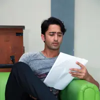 Shaheer Seikh saat syuting sinetron 'Cinta di Langit Taj Mahal'. Foto: M. Akrom Sukarya/Bintang.com