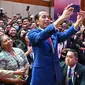 Kesepakatannya adalah EAS Leaders’ Joint Statement mengenai epicentrum of growth. Menurut Jokowi, walau di tengah situasi yang sulit, keketuaan Indonesia menghasilkan banyak hal sebagai upaya menjaga perdamaian, stabilitas, dan kemakmuran kawasan. (Adek BERRY/AFP)
