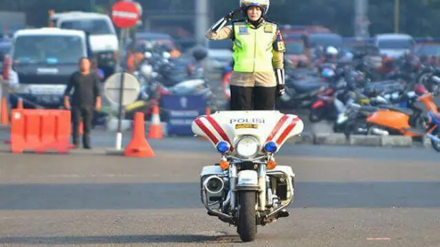 Aksi Freesytel Istri Wakil Walikota Depok Meriahkan Hut Polwan