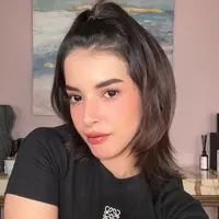 Pada foto yang diunggah, Tasya Farasya terlihat imut dengan makeup look yang terlihat lebih natural..