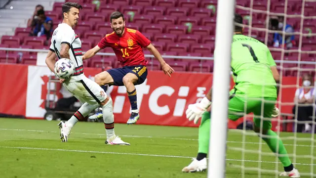 FOTO: Portugal Tahan Imbang Spanyol pada Laga Persahabatan