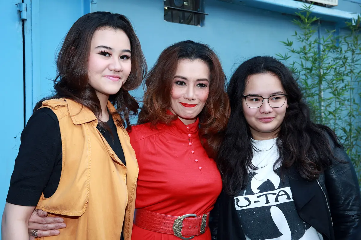 [Bintang] Reza Artamevia - Zahwa - Aaliyah