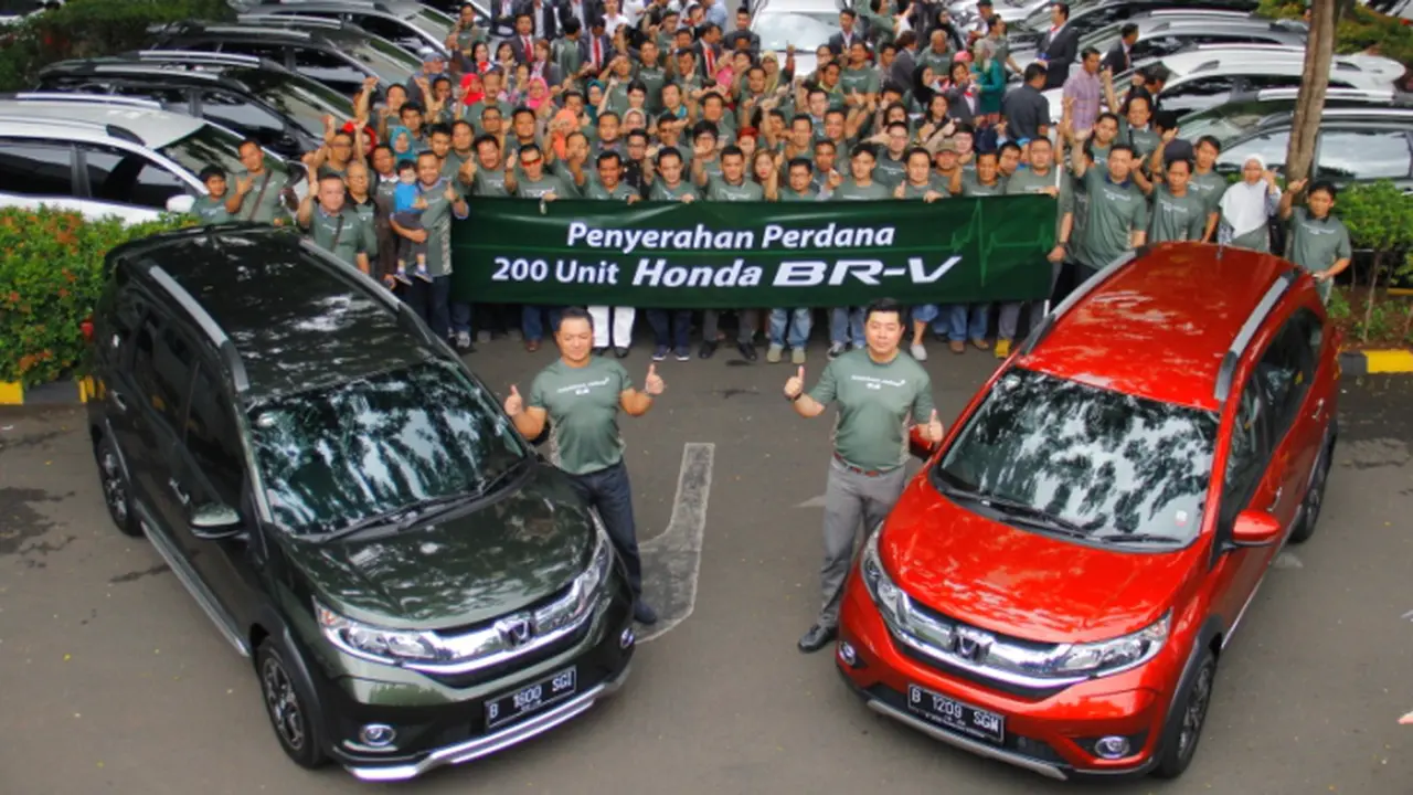 200 Konsumen Honda BR-V Terima Kunci