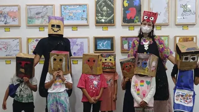 Anak-anak di Eko Nugroho Class usai mengikuti kelas