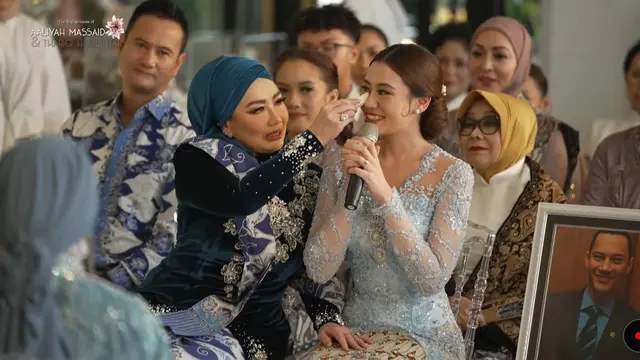 Lamaran Aaliyah Massaid dan Thariq Halilinar