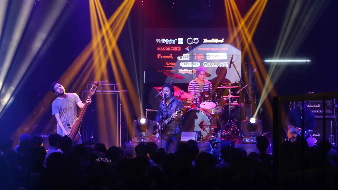 [Bintang] Payung Teduh