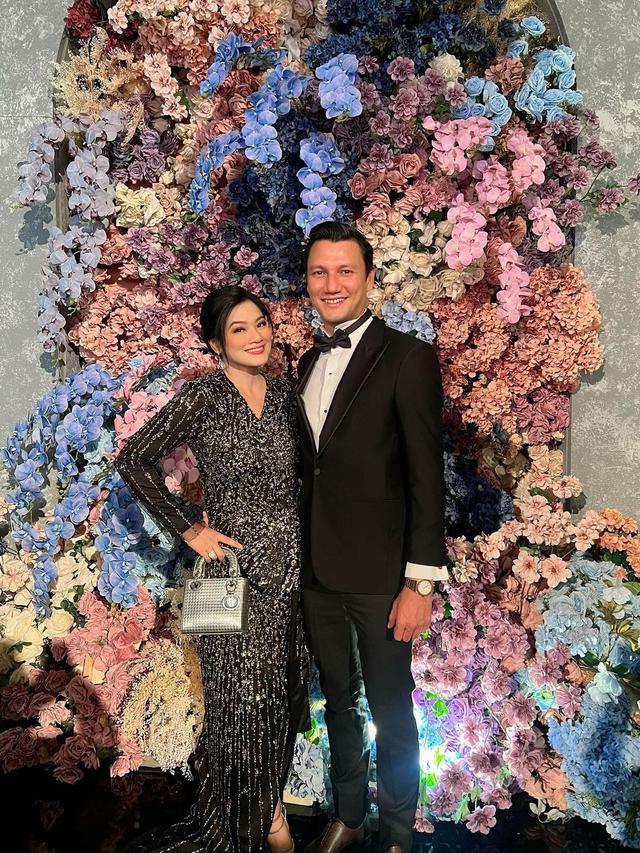 Titi Kamal dan Christian Sugiono