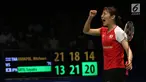 Pebulu tangkis Jepang, Sayaka Sato berteriak usai memastikan kemenangan atas pemain Thailand, Nitchaon Jindapol di Semifinal Indonesia Open 2017 di Jakarta, Sabtu (17/6). Sato unggul 13-21, 21-18, 21-14. (Liputan6.com/Helmi Fithriansyah)