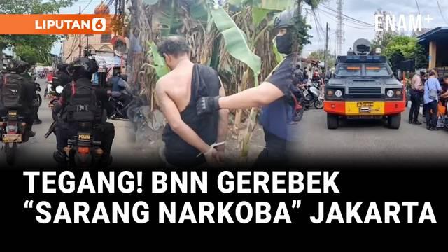 Badan Narkotika Nasional (BNN) Pusat menggerebek sebuah kompleks perumahan di Cengkareng, Jakarta Barat, Kamis (6/11) sore. Dalam operasi besar ini, puluhan orang diamankan bersama barang bukti sabu, ganja, senjata tajam, hingga air soft gun yang did...