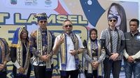 Menko Bidang Pangan, Zulkifli Hasan di konferensi pers Seremonial Jetski dari Merak ke Bakauheni HUT ke-69 Lampung Selatan, Jumat (14/11/2025).&nbsp;(Foto: Liputan6.com/Winda N)