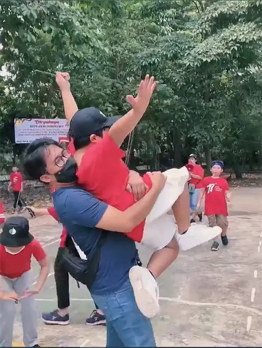 <p>Ririe Fairus (Instagram/ririe_fairus)</p>