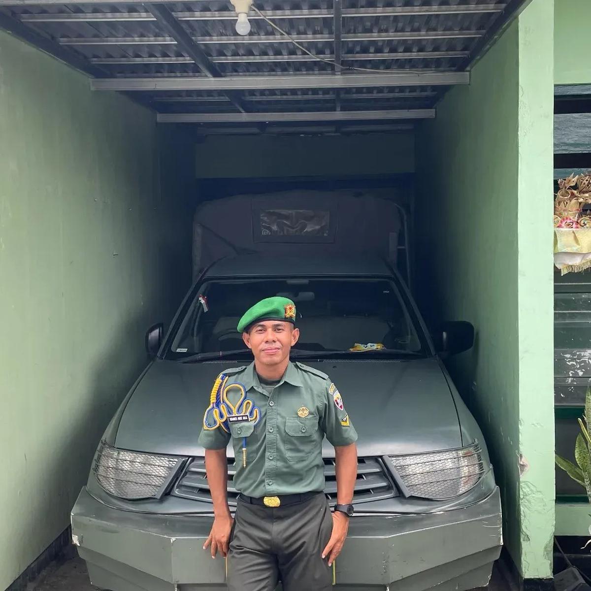 Potret Terbaru Joni Pemanjat Tiang Bendera