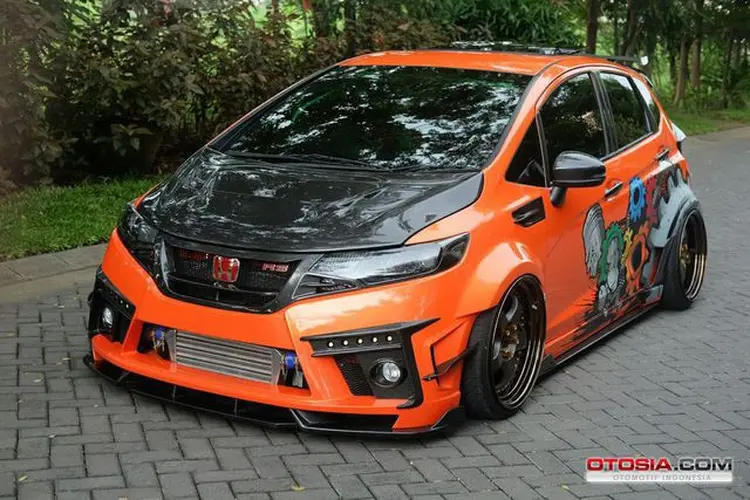 Transformasi Jazz Street Racing Monster Engineering - Galeri Otosia.com