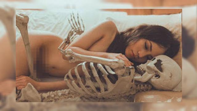 Foto Foto Perempuan Telanjang Dalam Cinta Kerinduan Dan Kematian Citizen6 Liputan6 Com