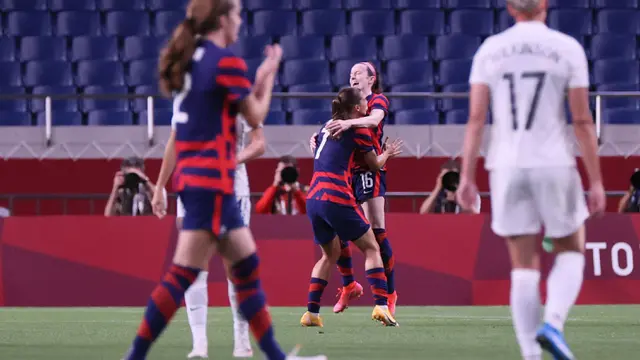 Foto: Pesta Gol, Sepak Bola Putri Amerika Serikat Libas Selandia Baru 6-1 pada Olimpiade Tokyo 2020