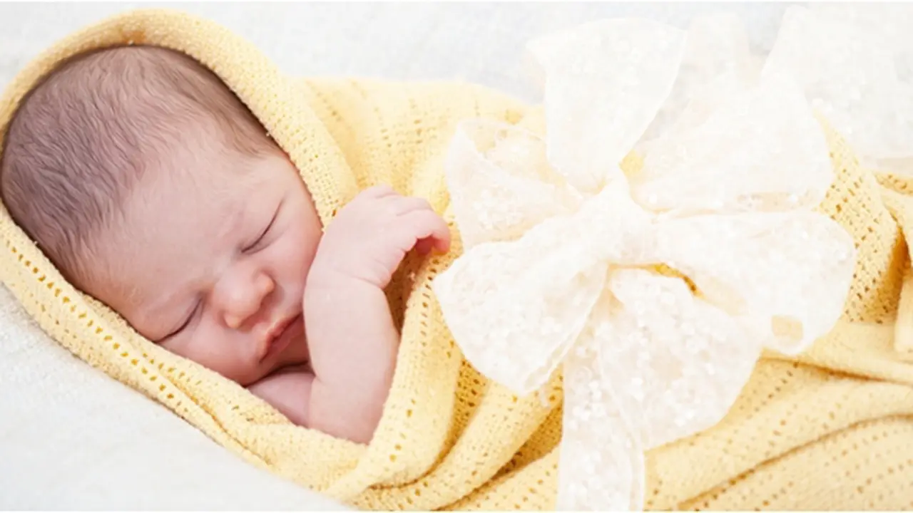 (c) shutterstock