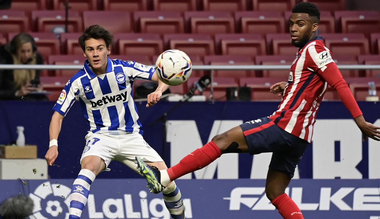 Facundo Pellistri. Sayap berusia 19 tahun yang didatangkan dari Penarol pada awal 2020/2021 baru memperkuat tim U-23 dalam 8 laga dengan mencetak 3 gol dan 1 assist. Sejak tengah musim 2020/2021 ia dipinjamkan ke Alaves. Akibat minim menit bermain, ia berencana ditarik pulang. (AFP/Javier Soriano)