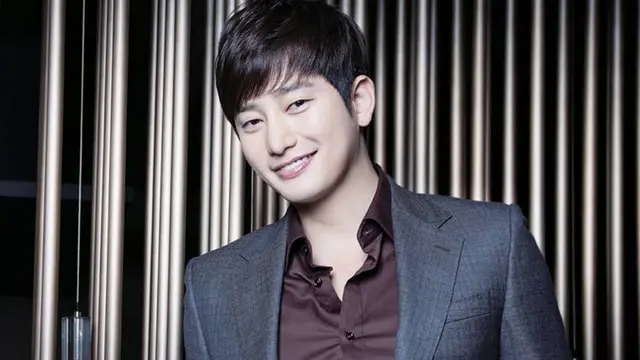 Park Shi Hoo