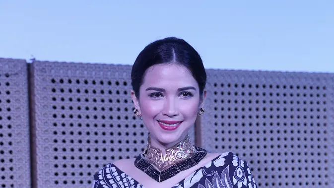 Perempuan, Peran, dan Perjalanan: Dari Ontosoroh hingga Moana